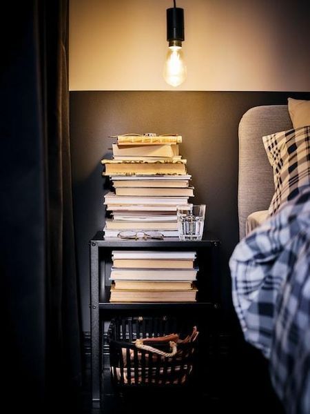 Прикроватная тумбочка IKEA KNARREVIK 42х34 см Черная 205.699.77 205.699.77 ➜ Пакуємо МИ📦 фото