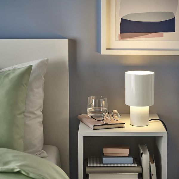 Настільна лампа IKEA SPETSBOJ Біла 505.862.92 505.862.92 ➜ Пакуємо МИ📦 фото