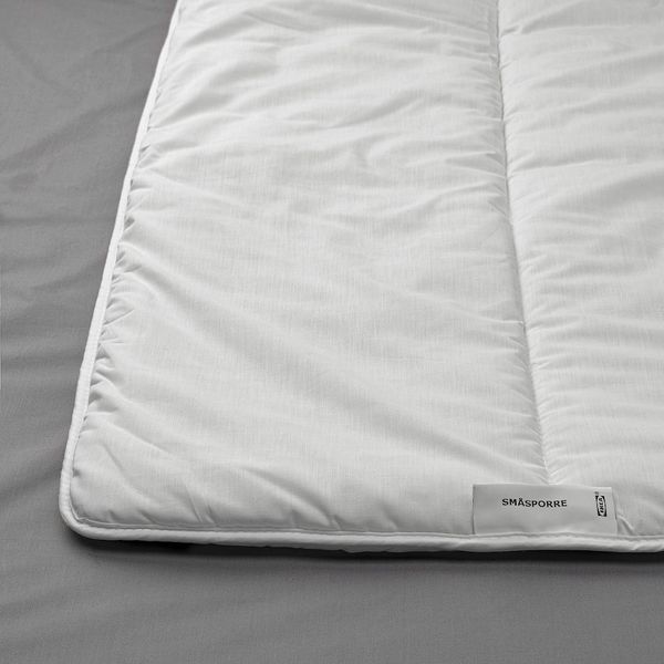 Ковдра IKEA SMASPORRE 200x200 см Біла 504.579.83 504.579.83 ➜ Пакуємо МИ📦 фото Ковдра IKEA SMASPORRE 200x200 см Біла 504.579.83 504.579.83 ➜ Пакуємо МИ📦 фото