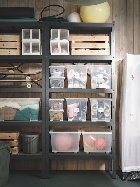 Набор для хранения: Контейнер на колесиках + крышка IKEA VESSLA. 2 предмета. Белый 700.648.8 ➜ Пакуємо МИ📦 фото Набор для хранения: Контейнер на колесиках + крышка IKEA VESSLA. 2 предмета. Белый 700.648.8 ➜ Пакуємо МИ📦 фото