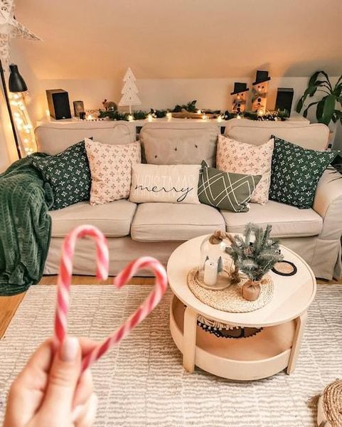 Журнальный столик IKEA BORGEBY Деревянный 703.893.56 703.893.56 ➜ Пакуємо МИ📦 фото