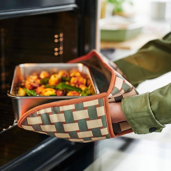 Кухонная рукавица IKEA RINNIG 86 см Разноцветная 305.751.24 305.751.24 ➜ Пакуємо МИ📦 фото