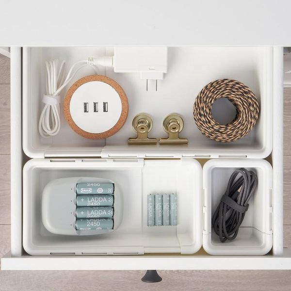 Контейнер выдвижной IKEA KACKLA 25-38x19 см Белый 706.020.50 706.020.50 ➜ Пакуємо МИ📦 фото