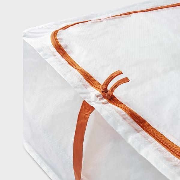 Сумка для одежды / постельного белья IKEA PÄRKLA 55x49x30 см Белая 006.011.05 006.011.05 ➜ Пакуємо МИ📦 фото Сумка для одежды / постельного белья IKEA PÄRKLA 55x49x30 см Белая 006.011.05 006.011.05 ➜ Пакуємо МИ📦 фото